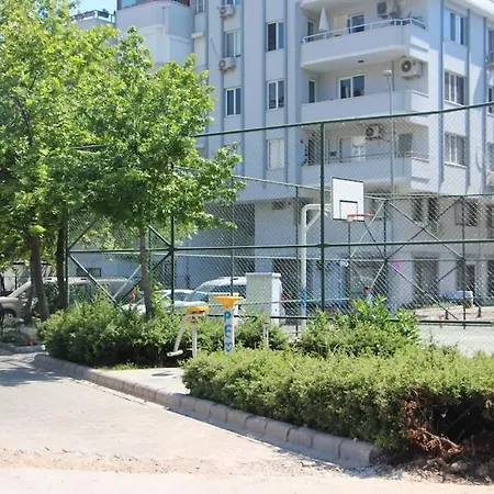Apartment Centre *