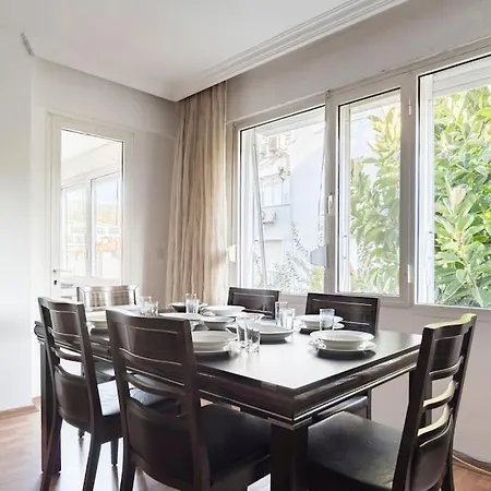 Centre マルマリス